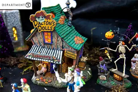Daltons Dolls Department 56 Halloween Collectible 
